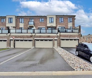 For Lease - 47 Sparks Street, Aurora, Ontario - Photo 3