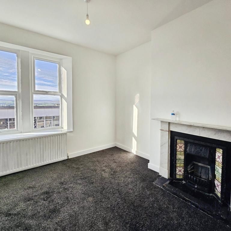 4 bedroom apartment to rent - Photo 1