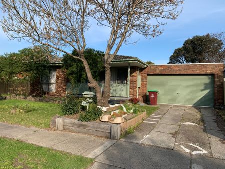 A Cosy Home in Hampton Park - Photo 5