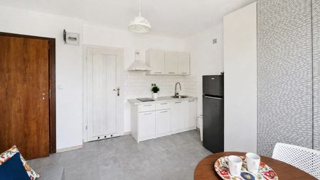 Kawalerka w kameralnym budynku z balkonem 17.5 m² - Фото 2