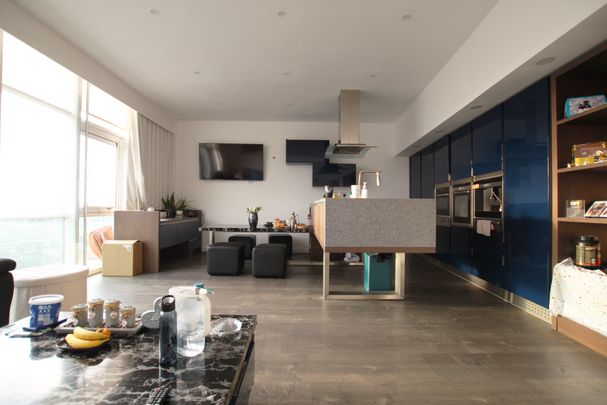 Renfrew Street, City Centre, Glasgow - Photo 1