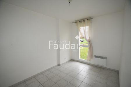 Location Appartement 2 pièces 50m² ST LO 50000 - Photo 3