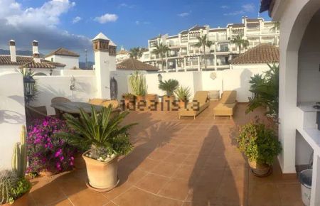 Alquiler de piso en Avenida Suiza - Photo 2