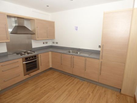 2 Bed Flat, East Float Quay, CH41 - Photo 3