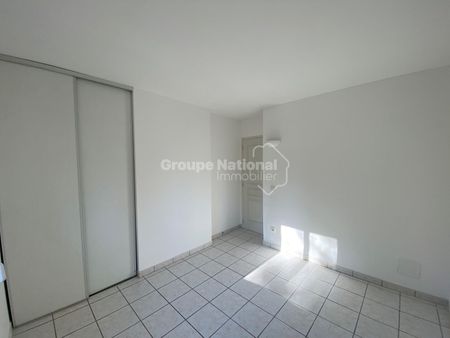 Maison mitoyenne T3 secteur ORANGE SUD avec Cour et stationnement, - Photo 4