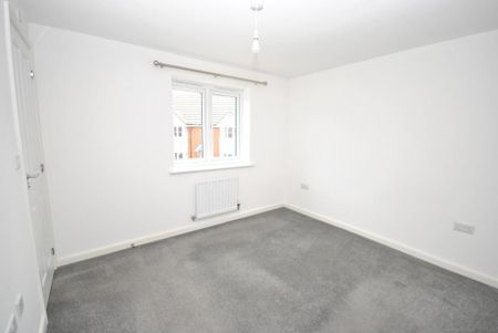 3 bedroom semi-detached house to rent - Photo 4