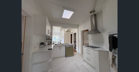 Love Living Here! - Photo 3