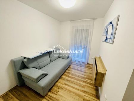 Kiadó újszerű állapotú lakás - Veszprém - Fotó 3