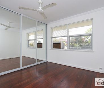 Spacious Family Home with Pool & Outdoor Entertaining! - Photo 3