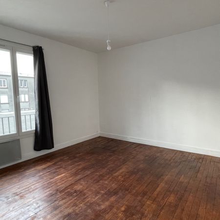 STUDIO - RUE AMIRAL LINOIS - 23 m² - Photo 4