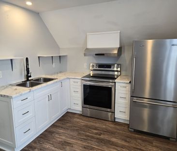 For Lease - 8 Beverley Street Unit# 2, St. Thomas, Ontario - Photo 6