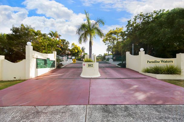 16/102-104 Alexander Drive, Highland Park QLD 4211 - Townhouse For Rent | Domain - Photo 1