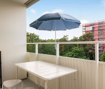 Infanterigatan, Solna - Photo 1