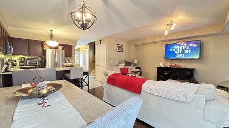 For Lease - 1786 Lamstone Street, Innisfil, Ontario - Photo 2