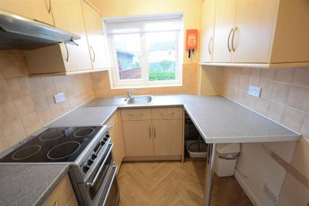 1 bedroom end of terrace house to rent - Photo 5