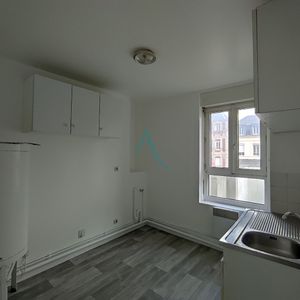 Location appartement 1 pièce, 33.84m², Le Havre - Photo 2