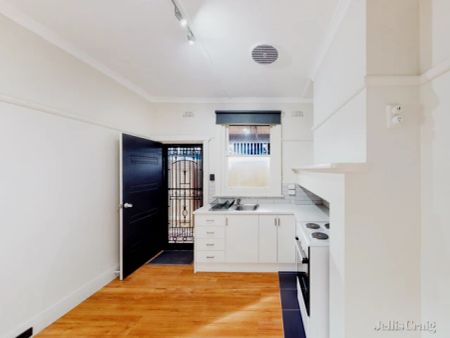 474 Racecourse Road, Flemington, Melbourne - Photo 2