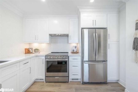 For Lease - 1 Edward Street Unit# UPPER, Hamilton, Ontario - Photo 2