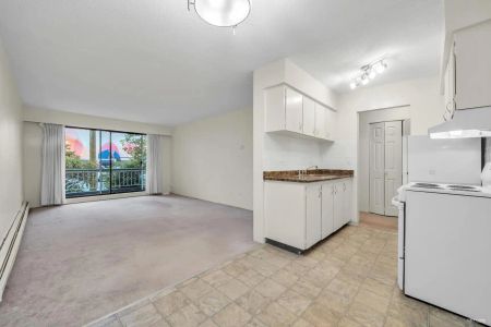 CEDARDALE COURT — 1 Bed 1 Bath B - CEC - Photo 2