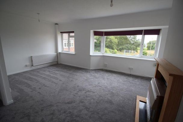 2 bedroom property to rent - Photo 1