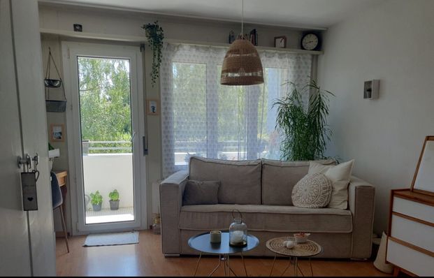 Beau studio situé au 1er étage - Photo 1