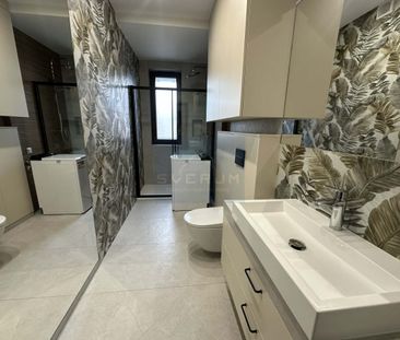 Mieszkanie na Wynajem, 81.00m - Zdjęcie 2