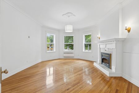 2090 Rue Sherbrooke O., Montréal (Ville-Marie), QC H3H - Photo 4