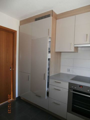 "139m2 Wohnung + Terrasse + Hobbyraum" - Photo 5