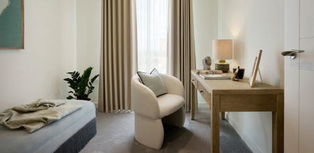 Lindley House, The Hyde, NW9, London - Photo 5