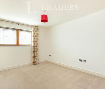 2 bedroom apartment to rent Midway Quay, Sovereign Harbour, Eastbou... - Photo 5