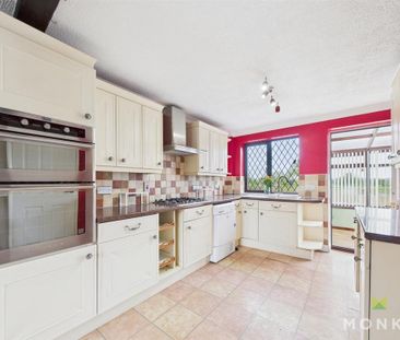 3 bedroom detached house to rent - Photo 6