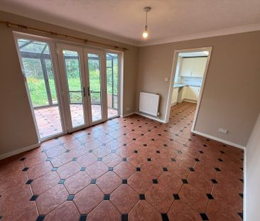 4 bedroom house to rent - Photo 2