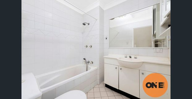 #3BED WITH 3TOILETS #TWO STOREY TOWN HOUSE #PEACEFUL QUITE STREET - Photo 1