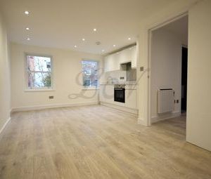 1 Bedrooms Flat to rent in Charlotte Street, Fitzrovia W1T | £ 415 - Photo 1
