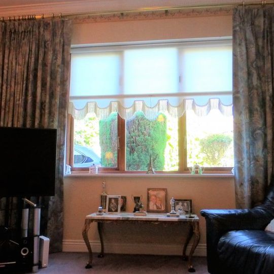 Room in a 4Bedroom Apartment for rent in Rathfarnham, Dublin - Photo 1