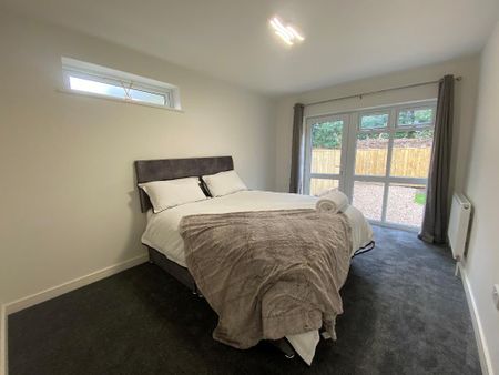 2 Bedroom Ground Floor Apartment To Rent - Photo 3