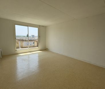 Location Appartement 3 pièces 68m² CARCASSONNE 11000 - Photo 2