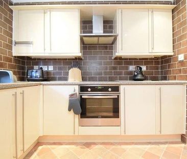 St Georges Court, Havercroft, WF4 - Photo 6
