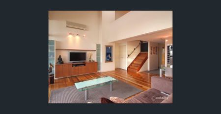 New York Style Two Level Unit in the Heart of the Valley (Furnished) - Photo 5