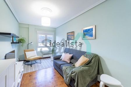 Alquiler de piso en Calle Fuertes Acevedo - Foto 2