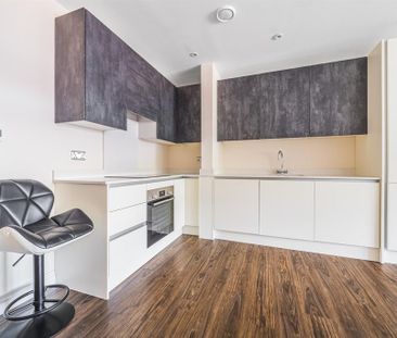 Studio to rent - Photo 3