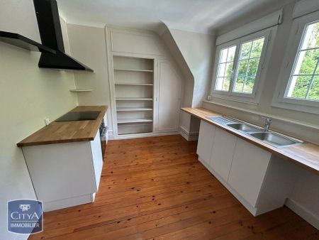Appartement à louer 3 pièces 103.12m² - Photo 2