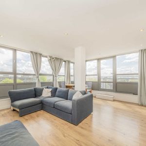 New Park Road, SW2 4DP, London - Photo 2
