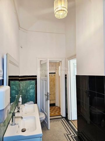 Heritage Apartment in the Heart of the Capital, Downtown - Photo 5