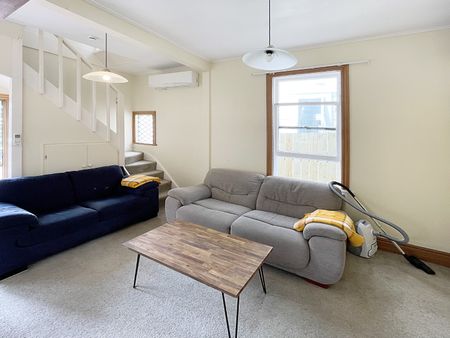 127 Wallace Street, Mount Cook Wellington. - Photo 2