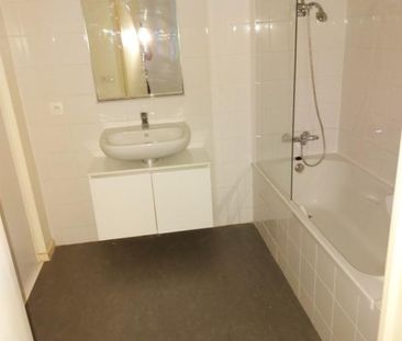 Location Appartement 2 pièces 88m² LORMONT 33310 - Photo 3