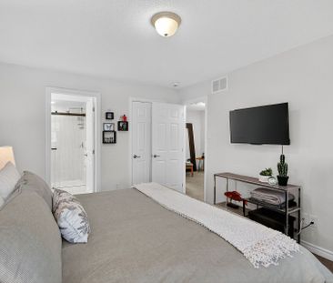 For Lease - 303 Pumpkinseed Crescent, Barrhaven, Ontario - Photo 3