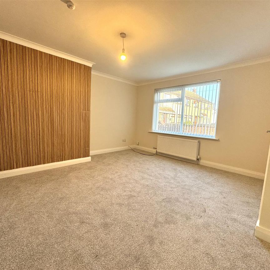 10 Thornleigh, Ringneill Road, Comber, - Photo 1