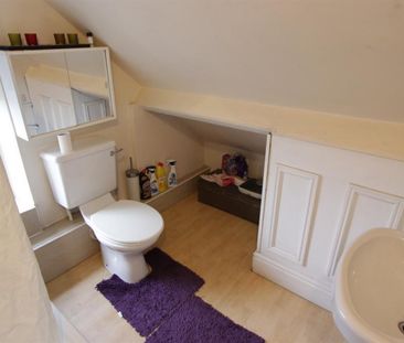 1 bedroom Flat To Let - Photo 6