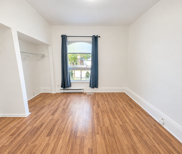 119 Charlotte St, Brantford - 2 Bed Main Unit - Photo 1